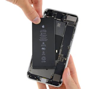 Thay pin iPhone 8 Plus chính hãng